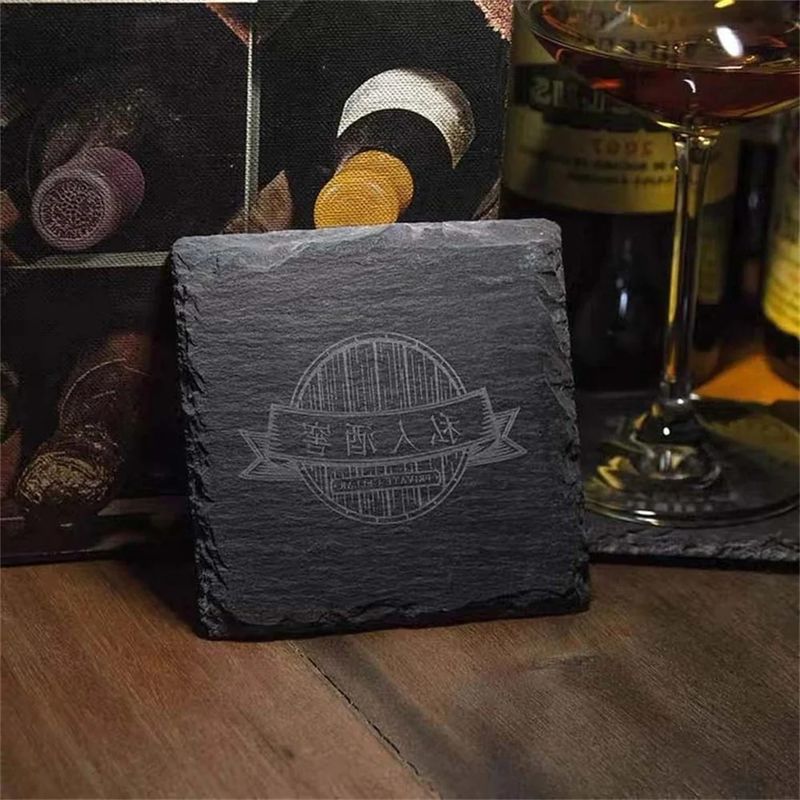 Plaque en ardoise en pierre noire pour bar et maison